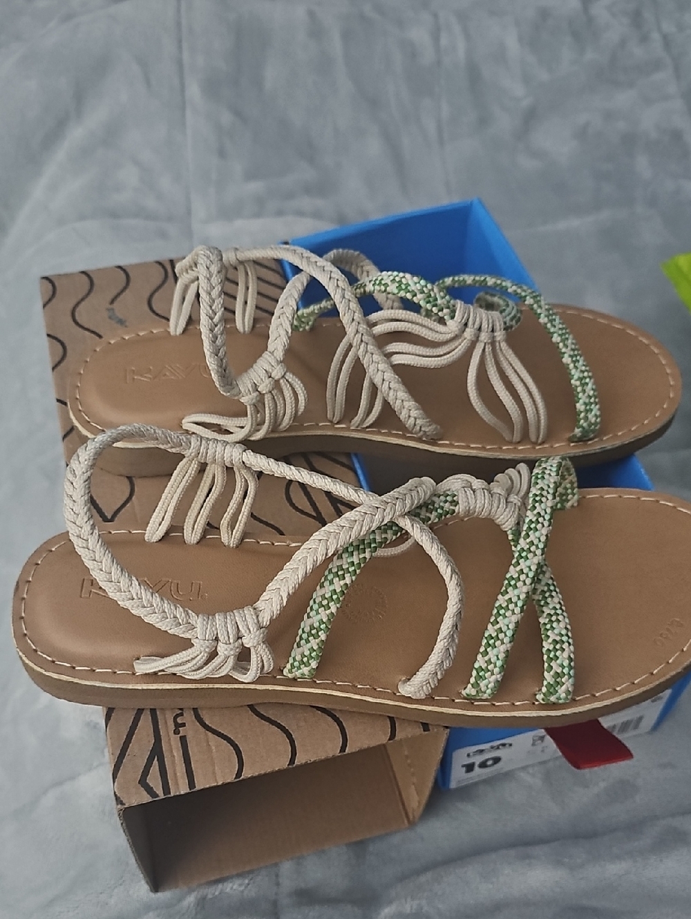 NIB Kavu Alderbrook Shoes Size 10US
